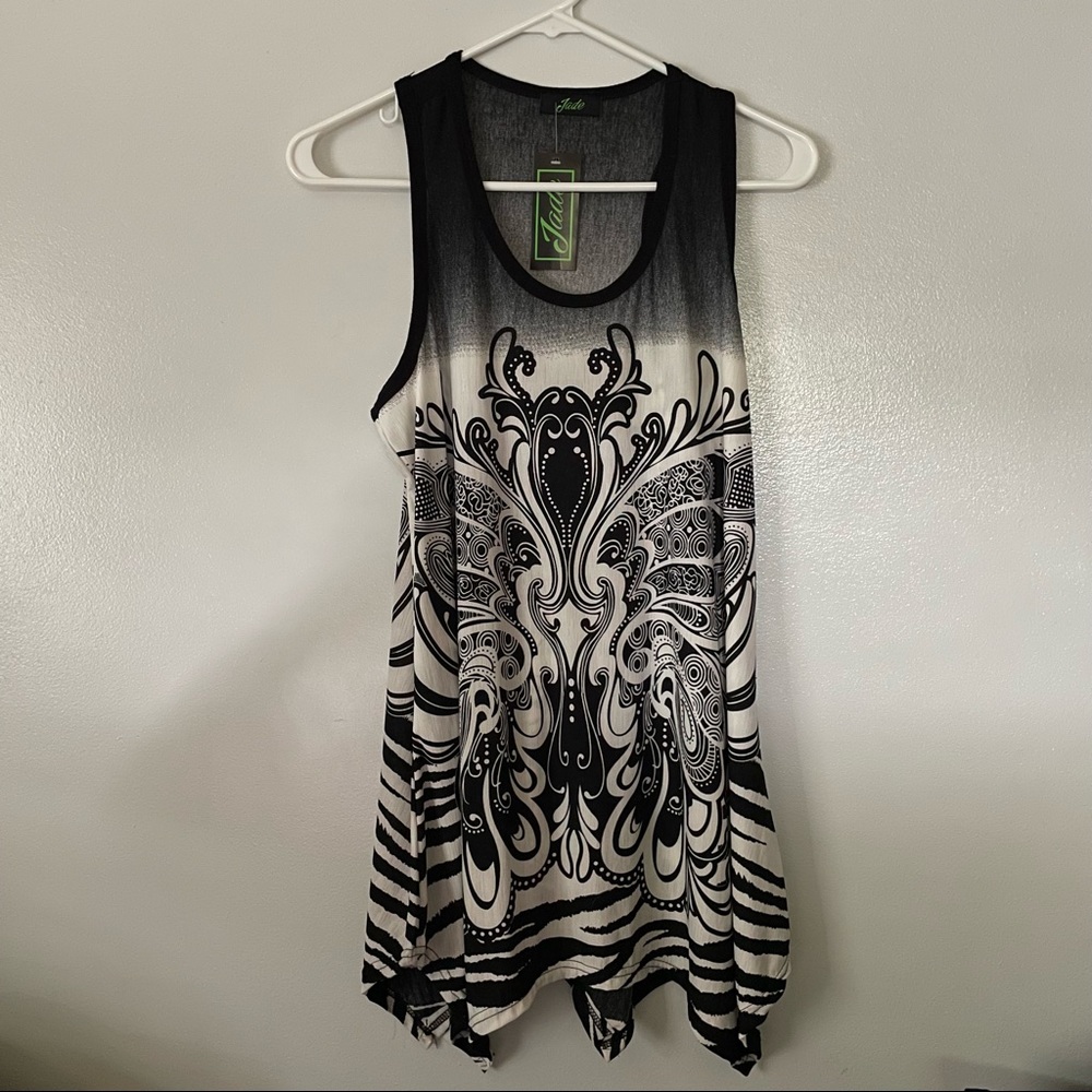 NWT JADE RACER BACK TOP - Picture 3 of 8